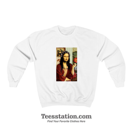 Mona Lisa Hair Rollers Meme Sweatshirt